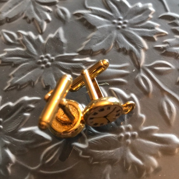 Cuff links - Picture 2 of 8